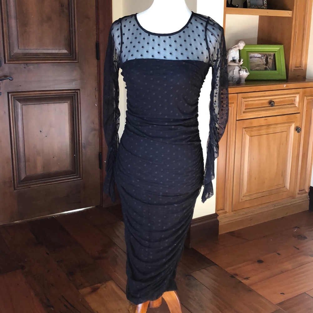Paper Crown Midi Black Dress